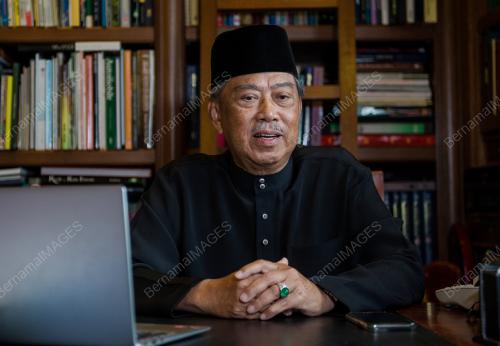 TAN SRI MUHYIDDIN YASSIN