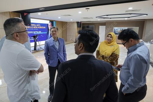 DATUK SERI WONG CHUN WAI