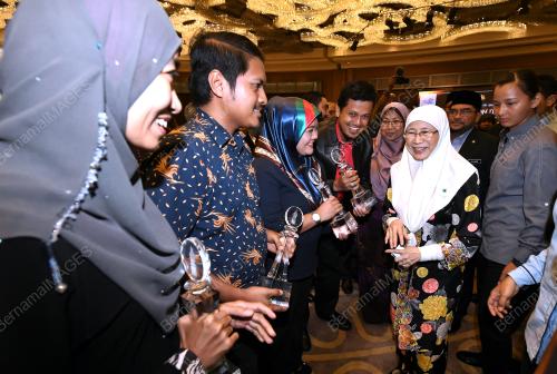 KL59_03042019_TPM_BN201904025347