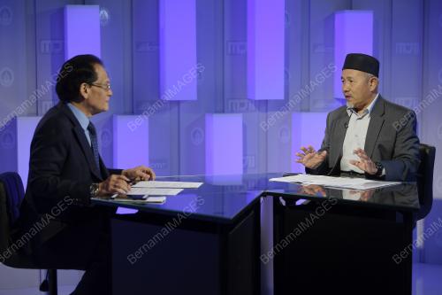 DATUK TUAN IBRAHIM TUAN MAN
