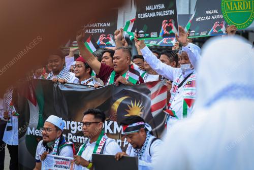 HIMPUNAN PEMBEBASAN PALESTIN