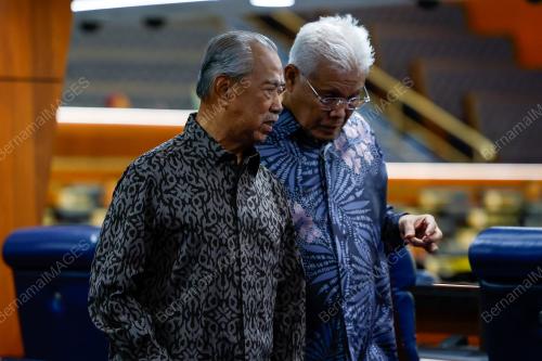 TAN SRI MUHYIDDIN YASSIN