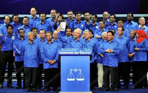 KL59_06042013_BN_MANIFESTO