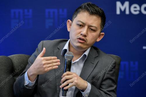 BEN LIM