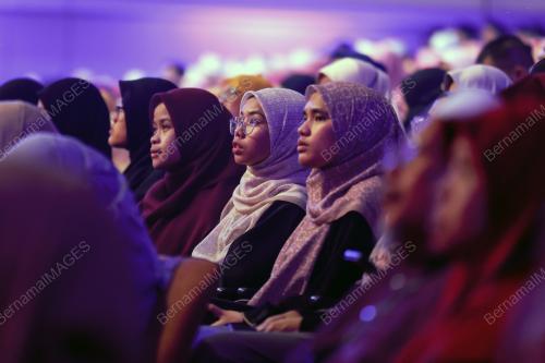 TILAWAH DAN MENGHAFAZ AL-QURAN PERINGKAT ANTARABANGSA (MTHQA)