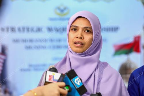 SENATOR MARHAMAH ROSLI