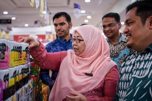 FUZIAH SALLEH