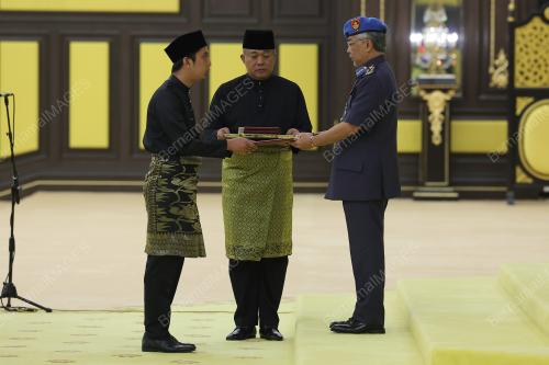 AL-SULTAN ABDULLAH RI'AYATUDDIN AL-MUSTAFA BILLAH SHAH