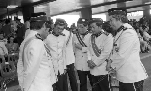 KL59_11032015_AGONG_RASMI
