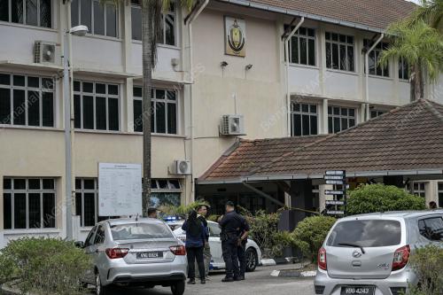 KES PELAJAR SEKOLAH DITIKAM