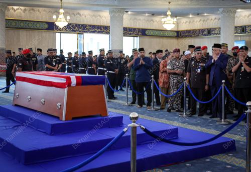 DATUK SERI NAJIB TUN RAZAK