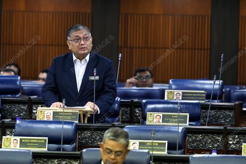 DATUK SERI DR SHAMSUL ANUAR
