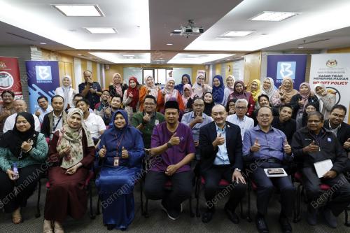 SYAMSUL DEBAT