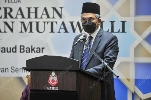 DATUK DR MOHD DAUD BAKAR