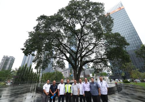 DATUK SERI ALEXANDER NANTA LINGGI