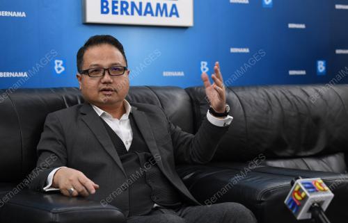 KL59_24042018_MAI_BN201804236273