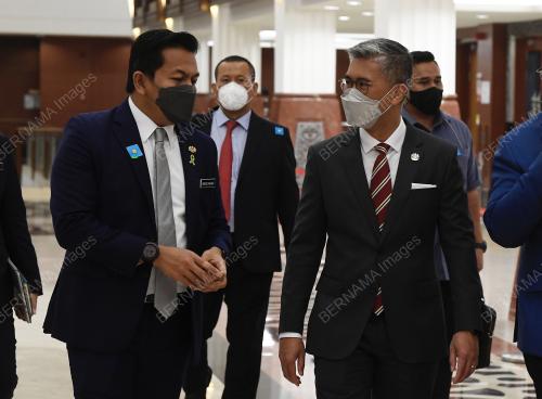 TENGKU DATUK SERI ZAFRUL TENGKU ABDUL AZIZ  
