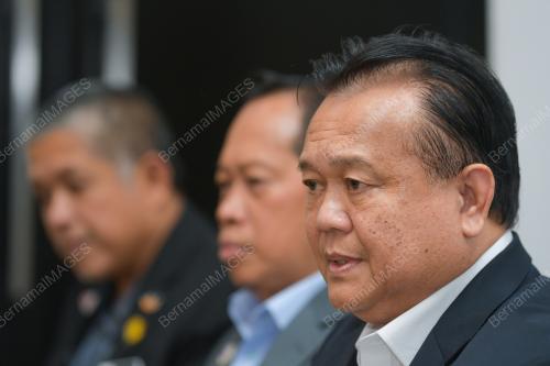 DATUK SERI ALEXANDER NANTA LINGGI