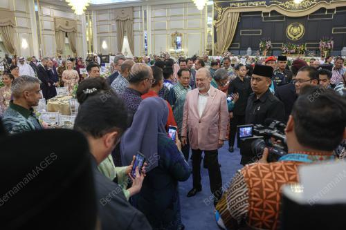 MAJLIS JAMUAN TEH DIRAJA