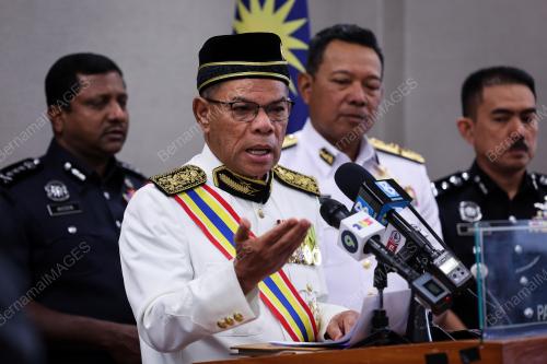 DATUK SERI SAIFUDDIN NASUTION ISMAIL