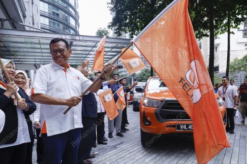 DATUK SERI AHMAD SHABERY CHEEK