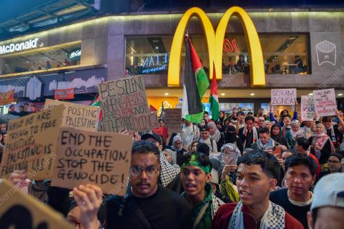 PROTES JALAN-JALAN PALESTIN