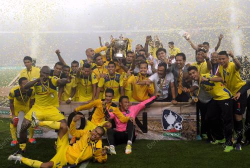 KL60_01112014_PIALA_MALAYSIA
