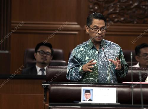 DATUK MUSTAPHA SAKMUD