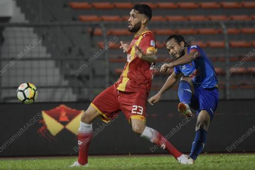 KL60_06062018_BOLA_BN201805229104