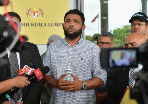 MUHAMMAD AZRI WAN DERIS