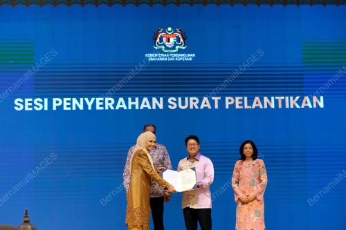 DATUK EWON BENEDICK