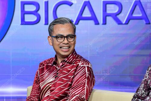 FAHMI FADZIL