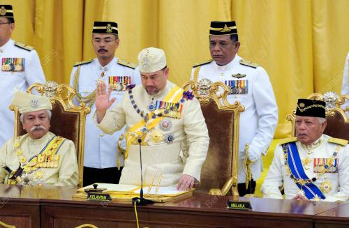 TUANKU FARIS PETRA