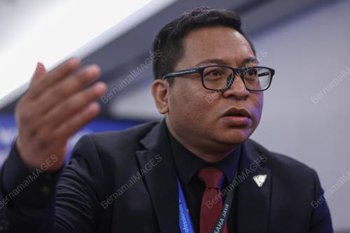 TS AMIR HISHAM ALBAKRI