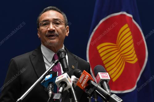 DATUK SERI HISHAMUDDIN TUN HUSSEIN