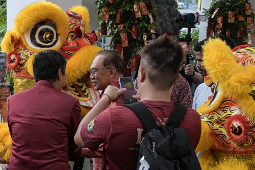 KL60_17022026 _PM_CNY