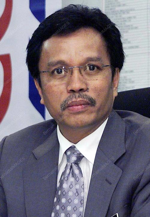 MOHD SHAFIE APDAL