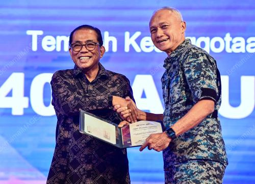 DATUK SERI MOHAMED KHALED NORDIN