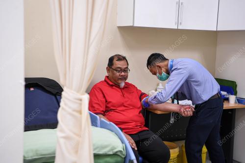 PEMERIKSAAN KESIHATAN BERNAMA DI IJN
