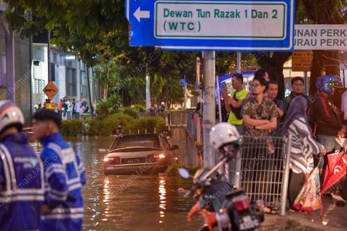 BANJIR KILAT KUALA LUMPUR