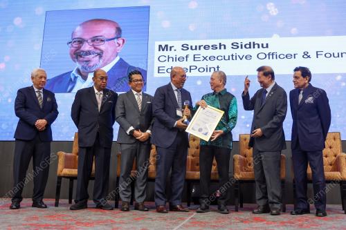 DATUK SERI FADILLAH YUSOF