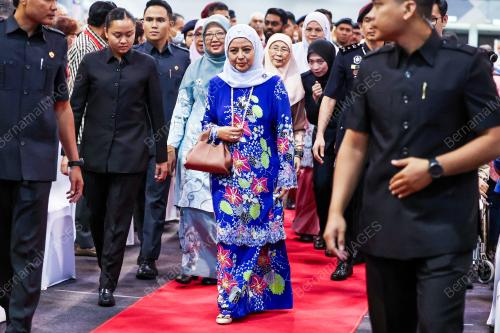 RAJA ZARITH SOFIAH