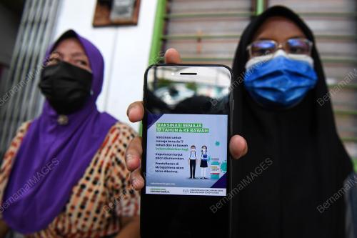 REMAJA 12 HINGGA 17 TAHUN BOLEH MENDAFTAR VAKSIN COVID-19