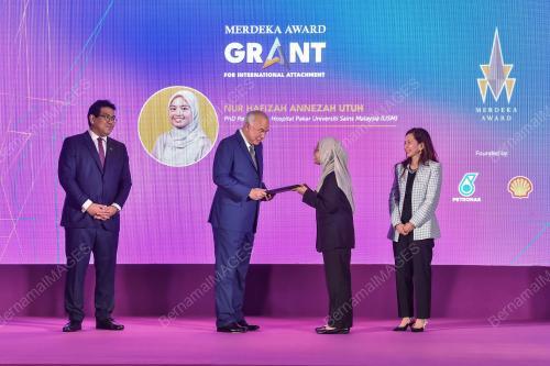 SULTAN NAZRIN SHAH