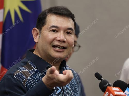 RAFIZI RAMLI