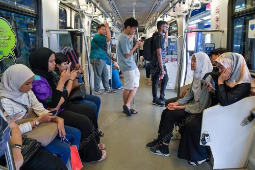 RAPID RAIL CATAT LEBIH SEJUTA PENUMPANG