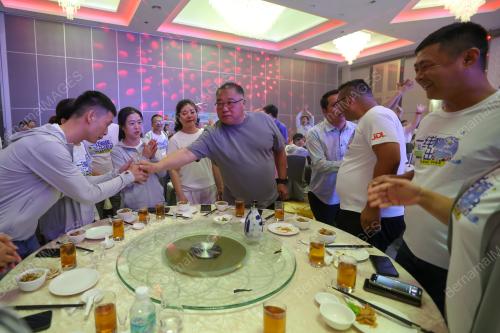 DATUK SERI TIONG KING SING