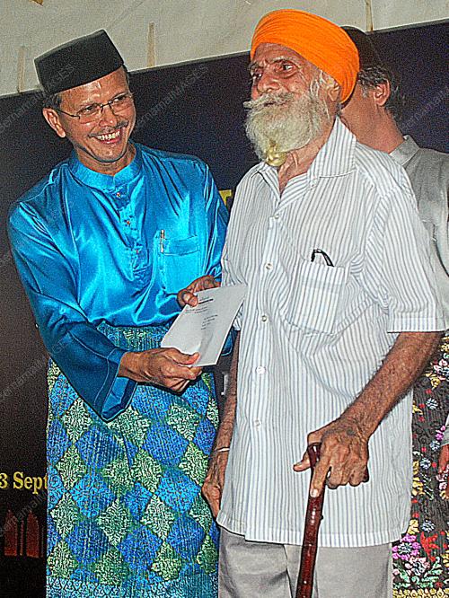 RAJA NONG CHIK RAJA ZAINAL ABIDIN
