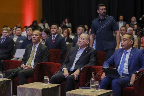 DATUK SERI FADILLAH YUSOF