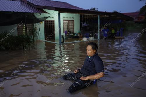 BANJIR KILAT